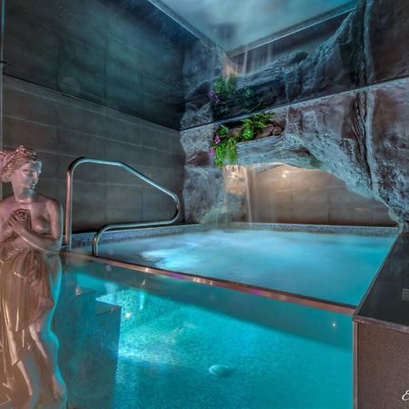 Evasion Antillaise Hotel Марсилия Екстериор снимка
